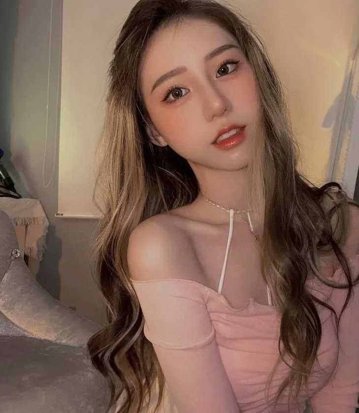 【槟城 美女系列】 00” 🌹ig: @heyitsnicccccc