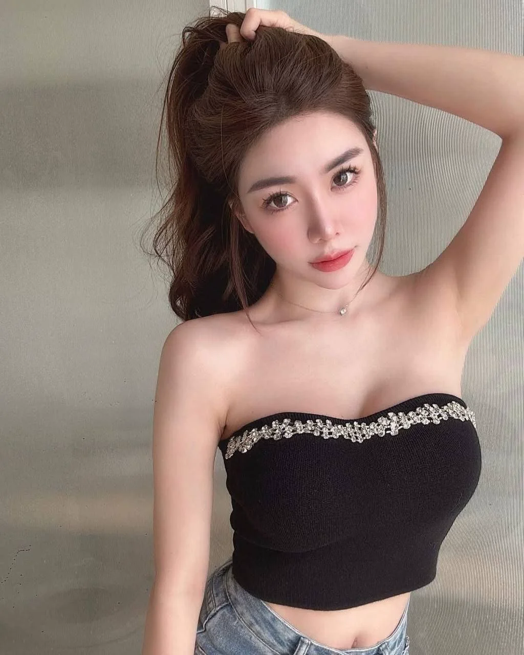 9x年 🇲🇾 KL ig : @aadeline425