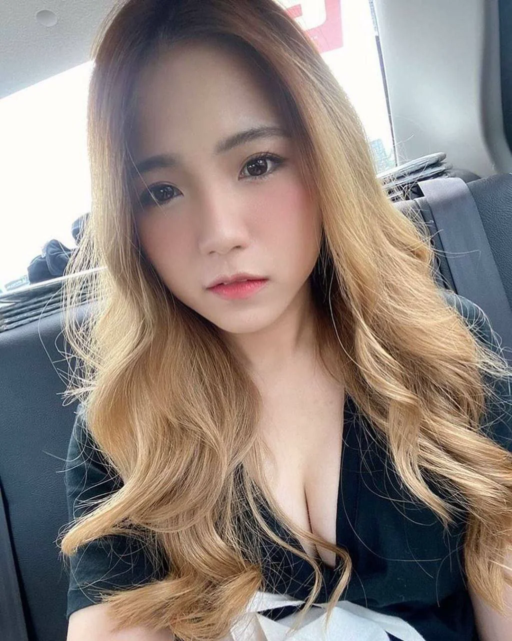 甜美性感😍😍 IG @chinlialia