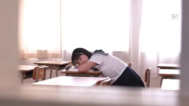 SONE-751 我跟總是無意識露胸的L罩杯爆乳女學生做愛 田野憂