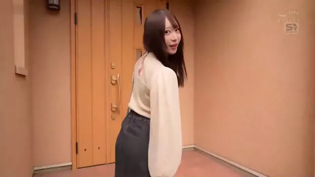 SONE-713 『中文字幕』彼女の妹が僕に一目惚れ！実りに実ったプルプルLカップをノーブラで！大胆見せつけ！むにゅっむにゅ密着！僕…もうダメ…我慢出来ないっす… 田野憂