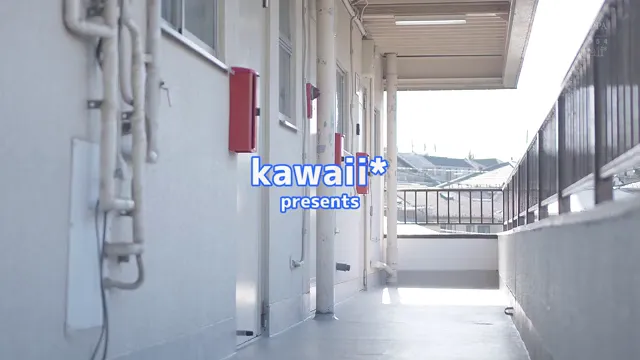 CAWD-656 巨乳辣妹要住宅男家裡 必須得提供鮑魚給我吃…原本只想來我家看漫畫，後來變成只想來我家打炮。 伊藤舞雪