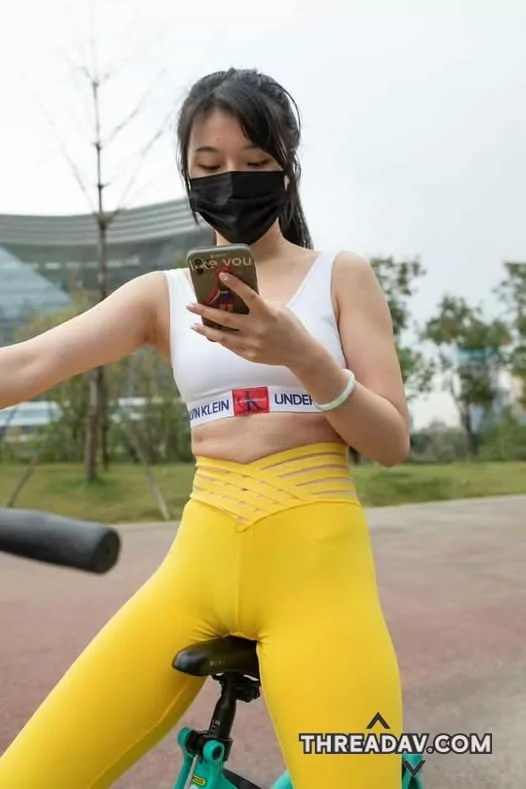 瑜珈褲雖然很貼身但也不會緊到不能呼吸，又可以朔型