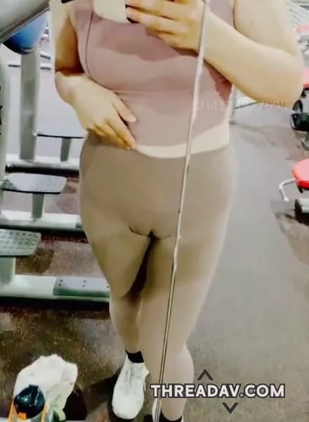 這真的太犯規了，害我一直流鼻血