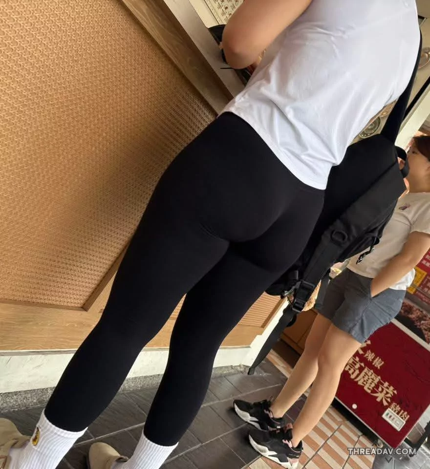 秘密的視角!泄露了大腿内侧 最私密的肌肉线条