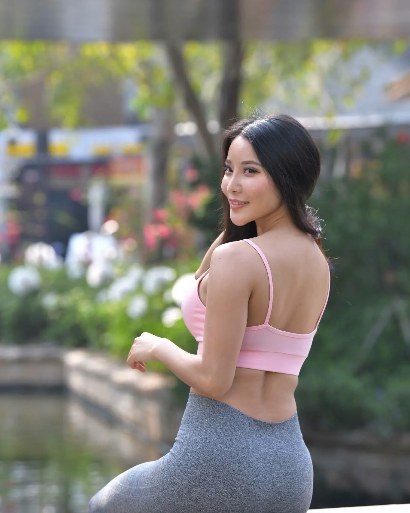 表面是運動裝，其實是陷阱裝，淪陷了嗎?