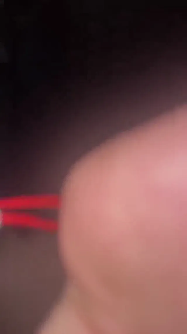 反差母狗纹身情趣长腿高颜值嫩穴和男友啪啪视频曝光 - 清純外貌下藏不住的慾望反差