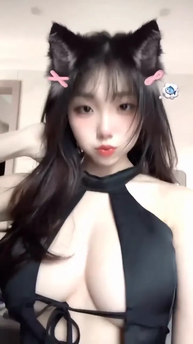 高颜值极品身材前凸后翘内衣眼镜娘淫荡反差 - 清純外貌下藏不住的慾望反差