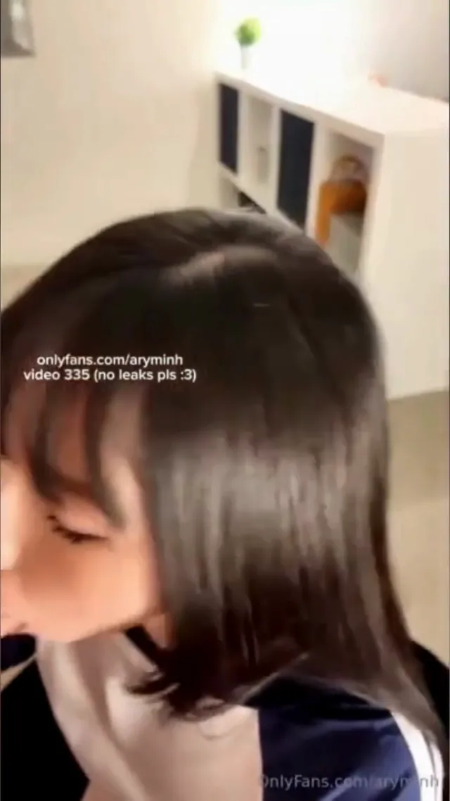 在外高冷的女神在床上则火热的不行 - 清純外貌下藏不住的慾望反差