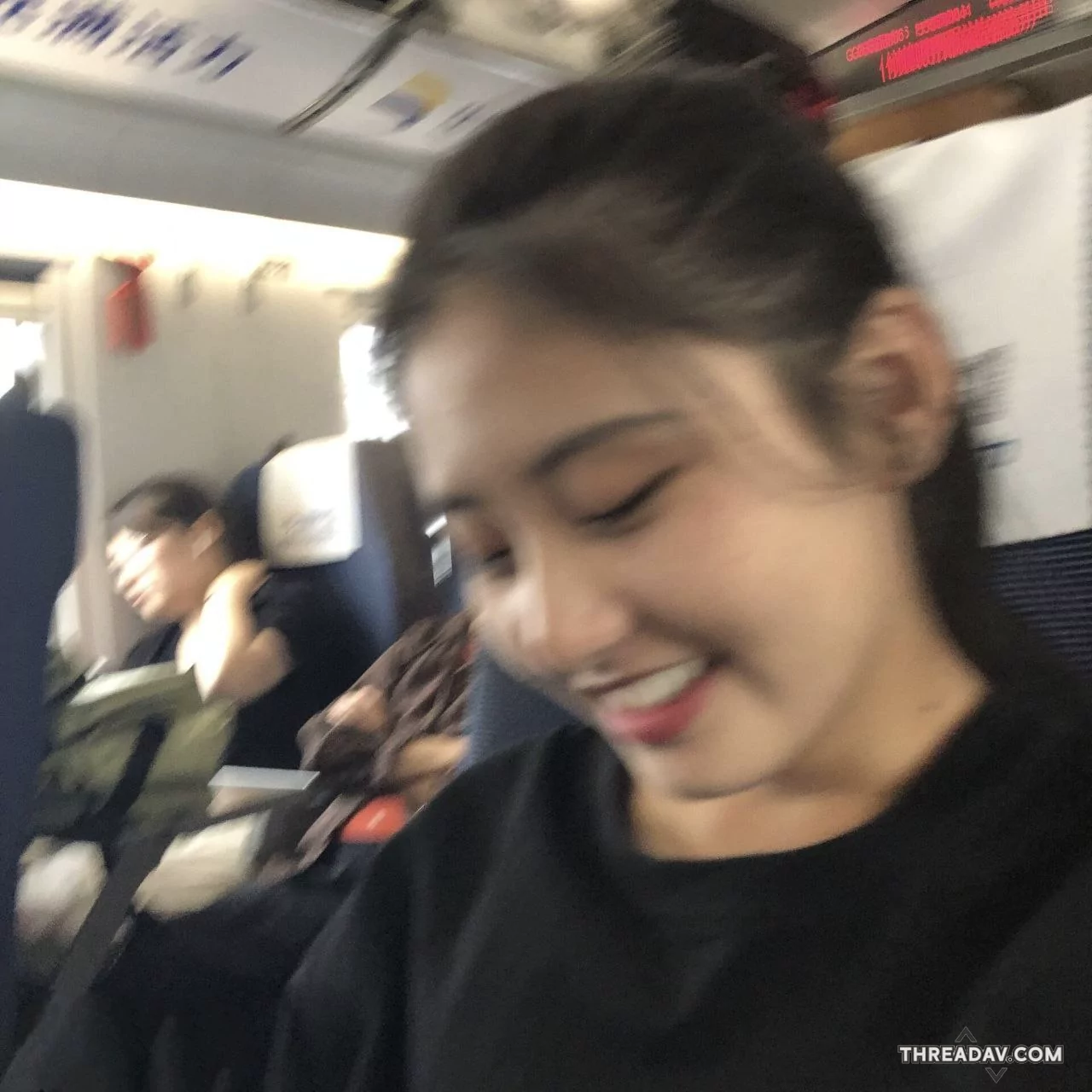清纯学生妹，床上浪荡小妖精