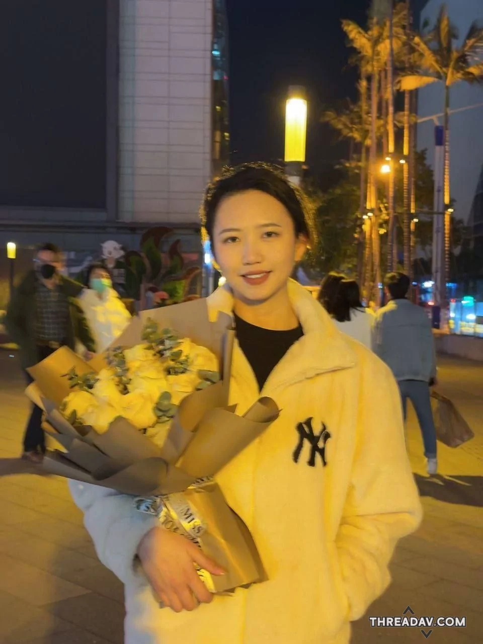 看着遥不可及的女神被富二代金主包养伦为手中的玩物各种抽插到翻白眼太淫荡了