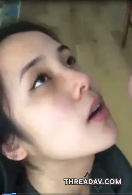 颜值很高的反差母狗被自己男友颜射眼镜都睁不开了