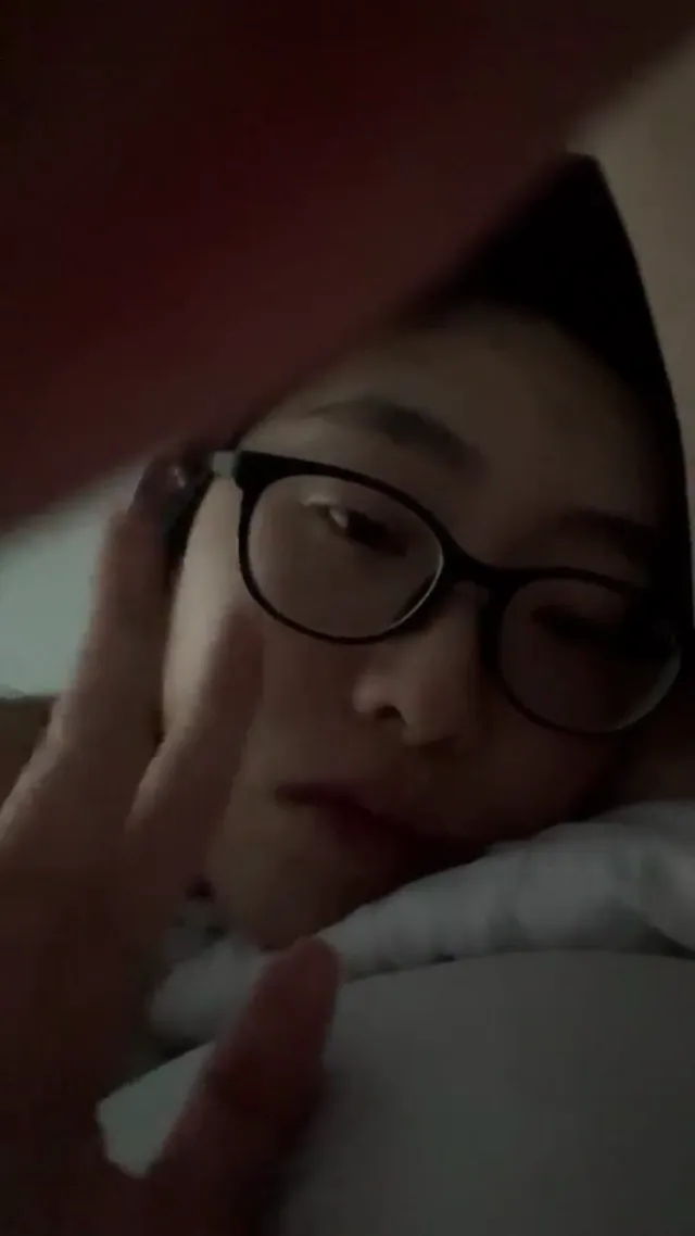 被禁朝阳区的母狗女教练于雯发给富二代学员福利自慰视频曝光太反差了 - 清純外貌下藏不住的慾望反差