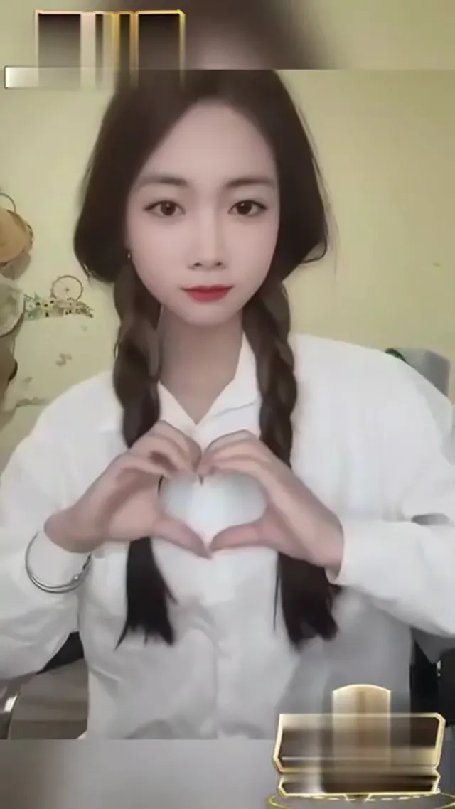 廣州反差婊甜妹網癮少女 陳敏儀