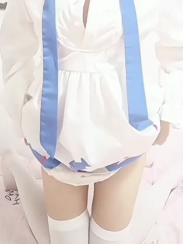 双马尾萝莉你的ntr女友发给金主爸爸的定制视频曝光揉奶自慰穿着jk制服超级诱惑真想大鸡巴疯狂的抽插 - 清純外貌下藏不住的慾望反差