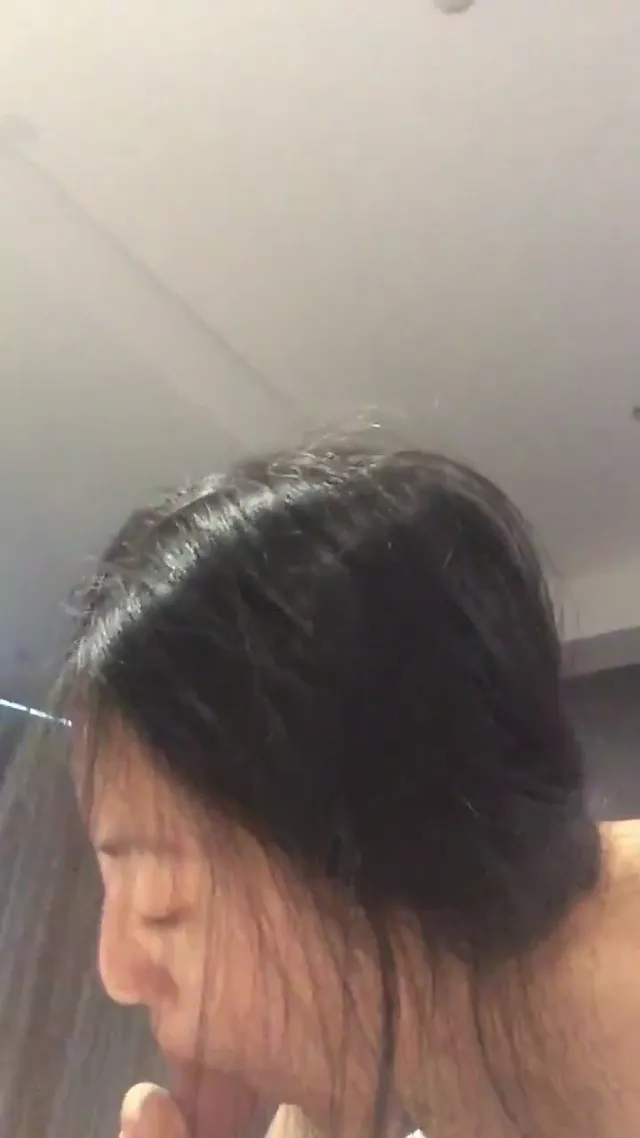 熟女少妇 - 清純外貌下藏不住的慾望反差