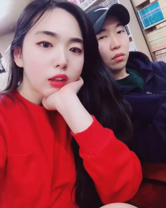 操嘴颜射 - 清純外貌下藏不住的慾望反差