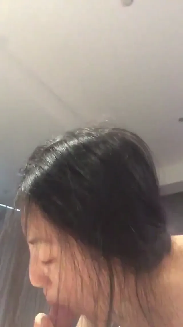 小仙女 - 清純外貌下藏不住的慾望反差