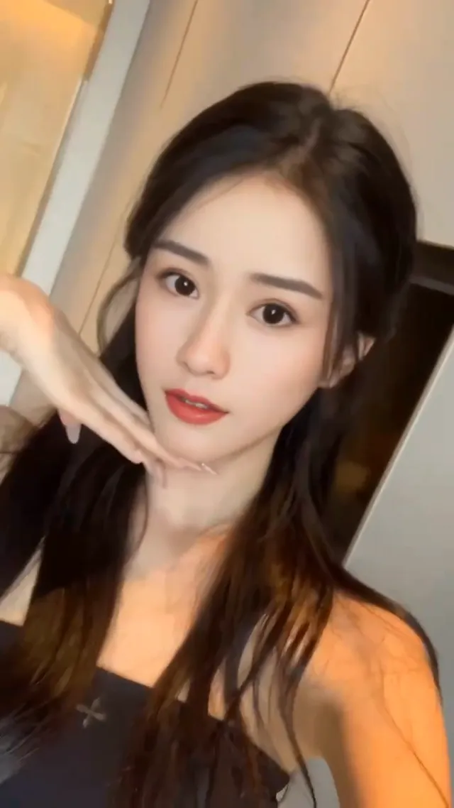 大学生情侣！