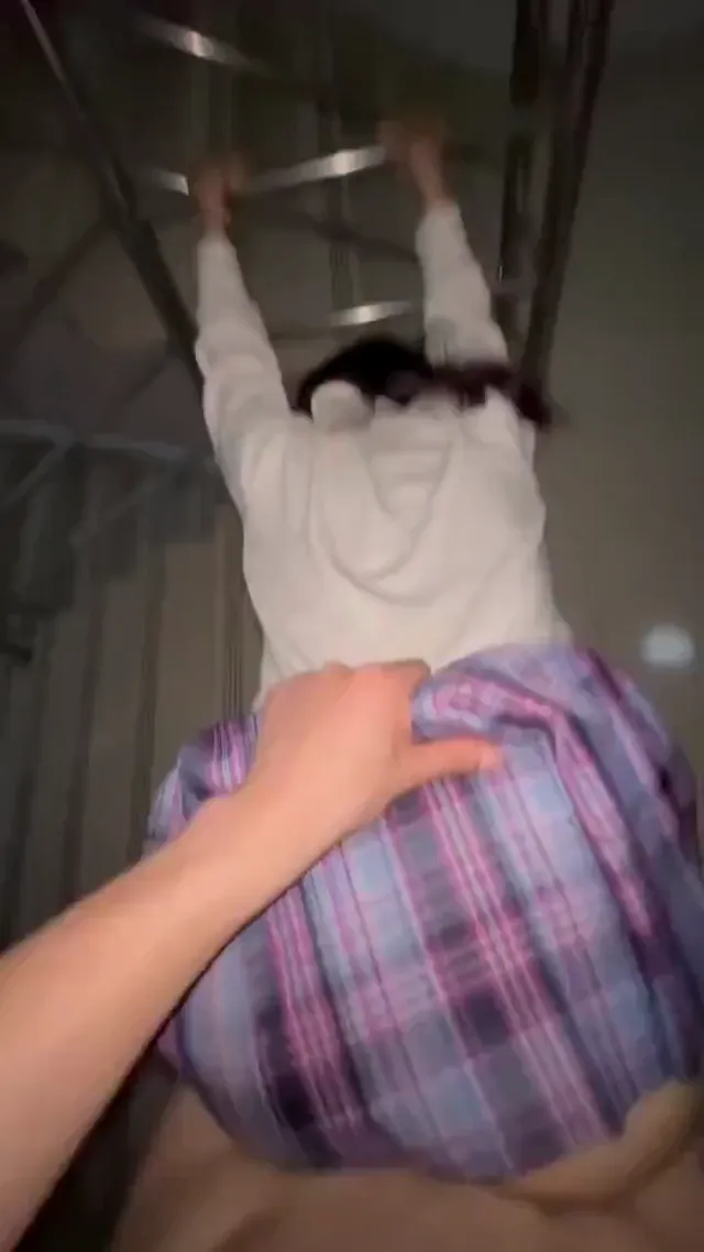 大学生情侣！ - 清純外貌下藏不住的慾望反差