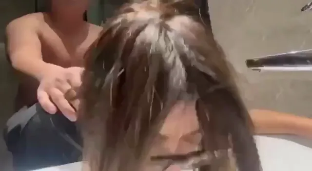 深喉操嘴口交 - 清純外貌下藏不住的慾望反差
