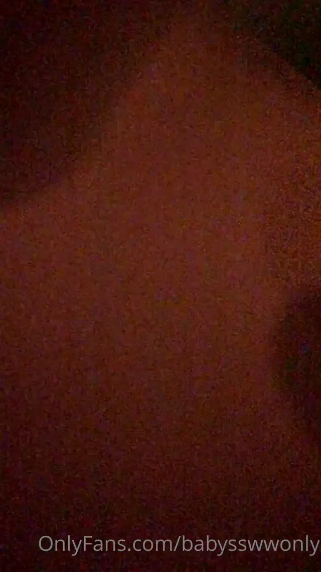 高颜值反差婊 - 清純外貌下藏不住的慾望反差
