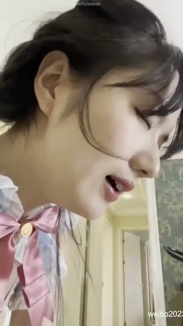 疯狂内射学姐 - 清純外貌下藏不住的慾望反差