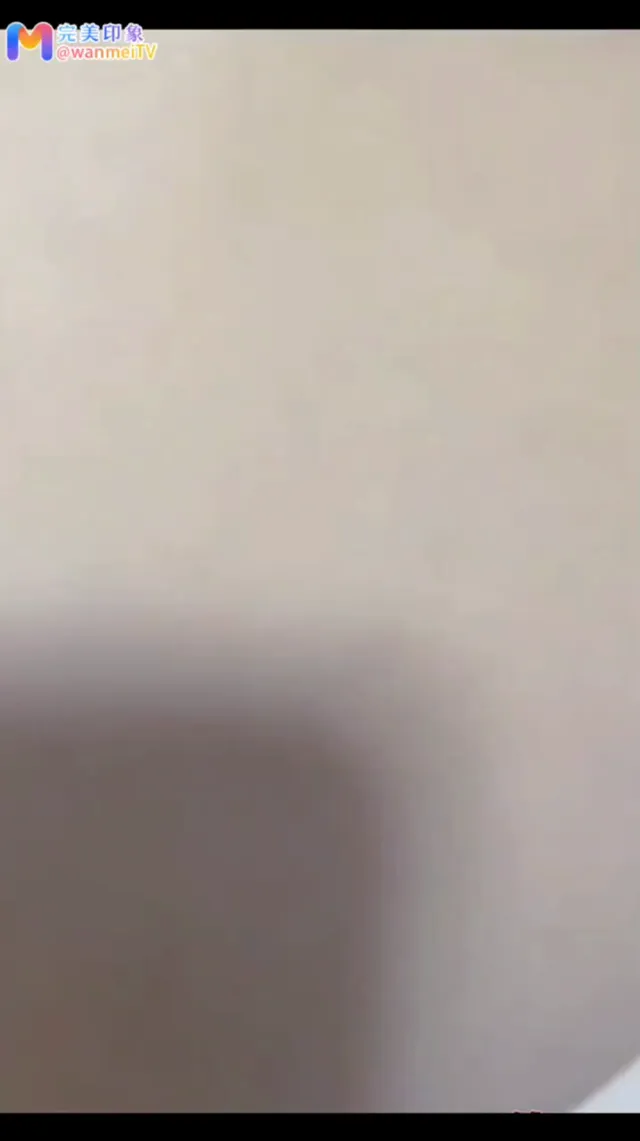 高考后的狂欢 - 清純外貌下藏不住的慾望反差