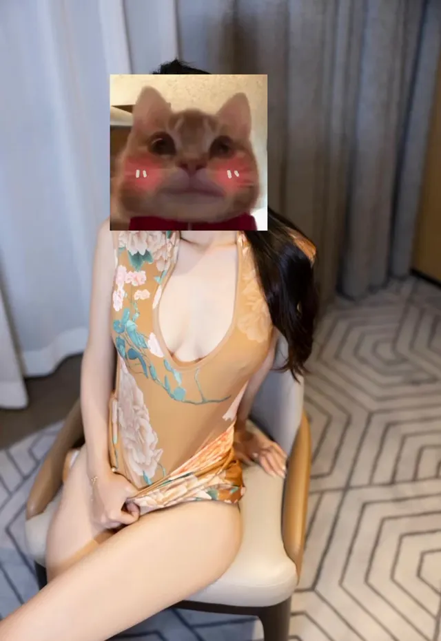 暴插内射粉嫩美鲍鱼 - 清純外貌下藏不住的慾望反差