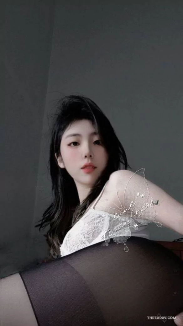 小坏猫来自推特极品反差美女，是多少男人的梦中情人