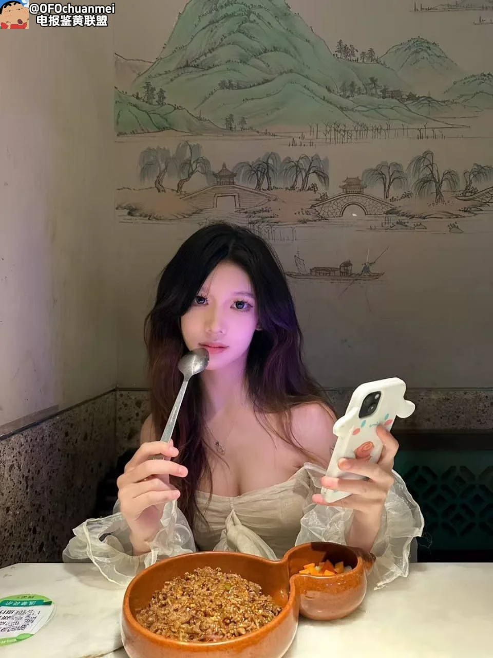 极品高颜值美女反差婊，完全露脸顶级口活淫声连连男友爽到极点泄密流出