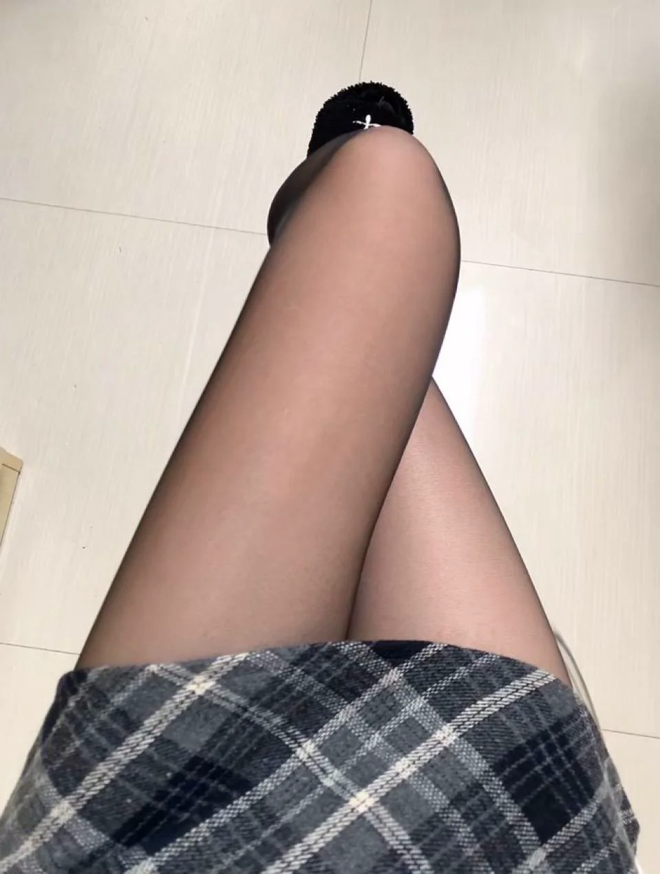 白虎粉嫩骚穴jk制服反差婊少萝饱饱呀自慰抠逼不雅视频曝光