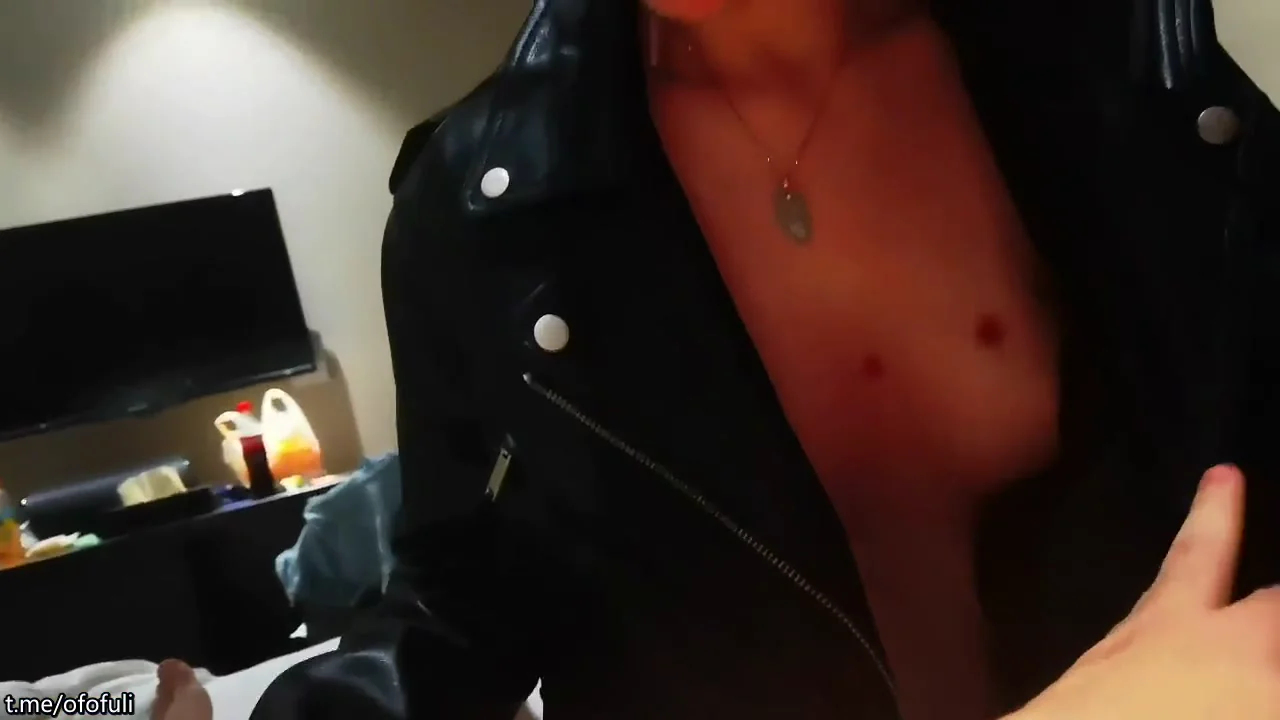 极品反差婊，知性大姐姐爱爱视频曝光，看起来一本正经的小姐姐反差起来的骚样一般人真受不了