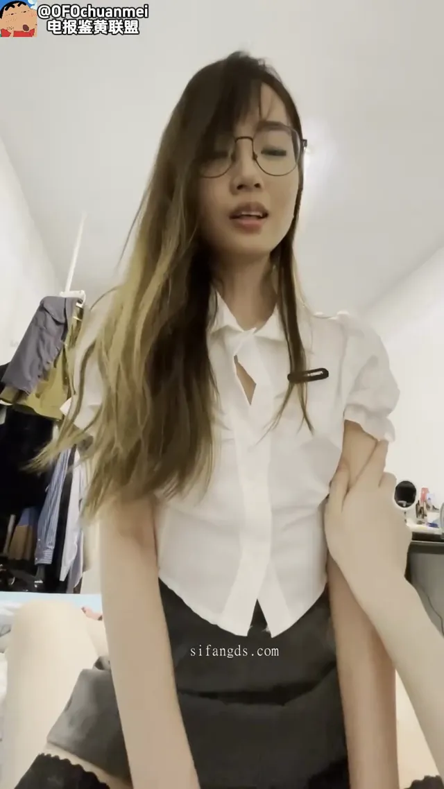 萝莉的身体轻柔，真的好喜欢