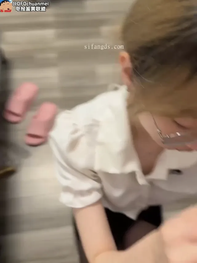 萝莉的身体轻柔，真的好喜欢