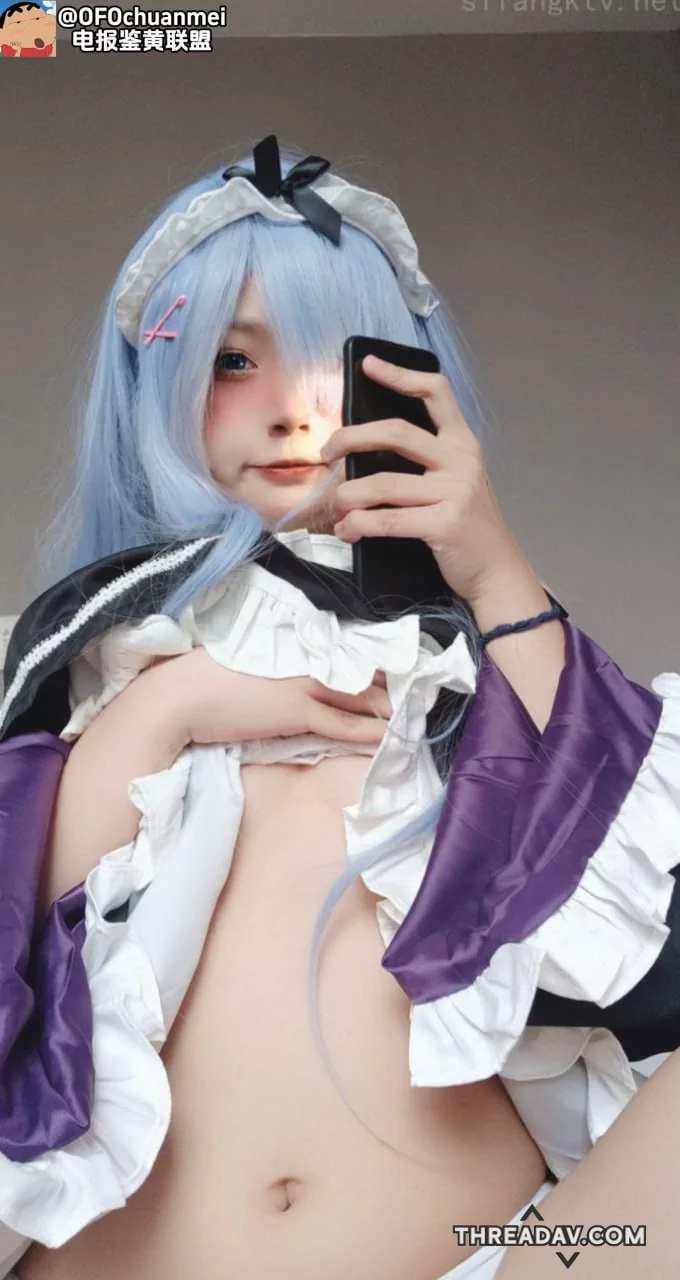 私服的萝莉也是别有一番风味