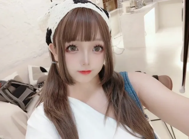 娃娃臉蛋巨乳萝莉性感誘惑身材真受不了