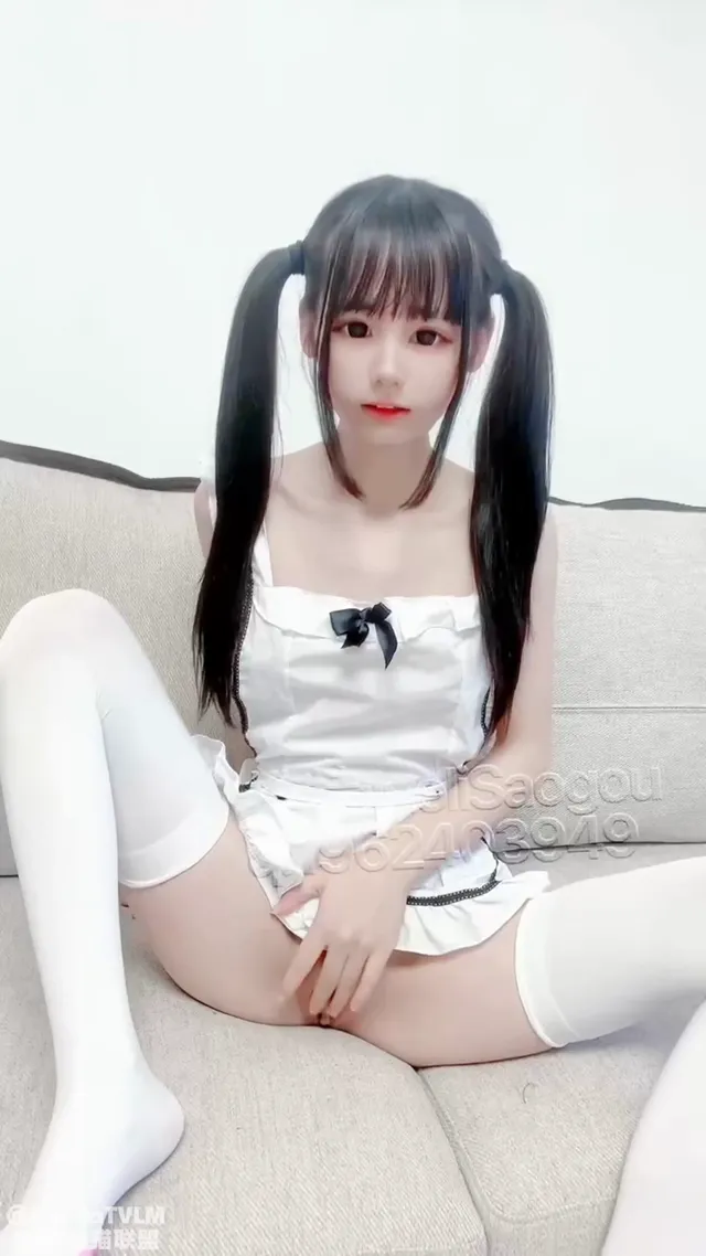白襪雙馬尾少女 扣乳頭奶頭超嗲聲邊喊爸爸 自慰淫叫聲誘人 獨家必收藏