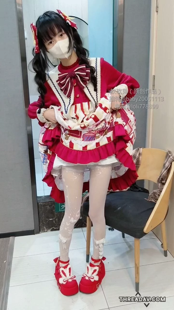 可愛的蘿莉讓人完全忍不住想好好對待她