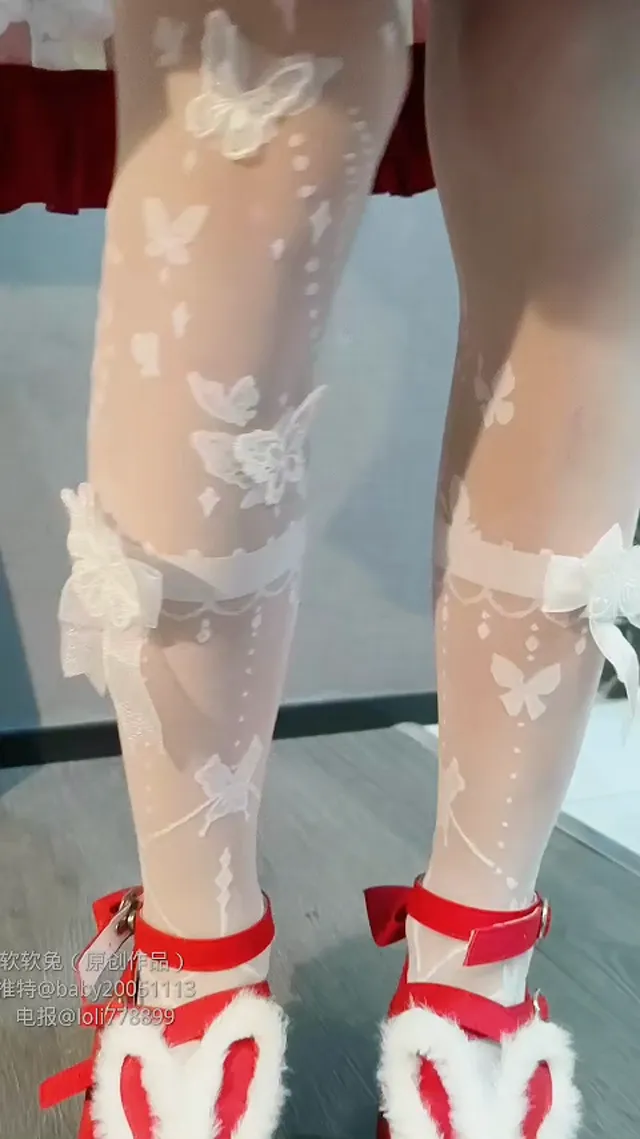 可愛的蘿莉讓人完全忍不住想好好對待她