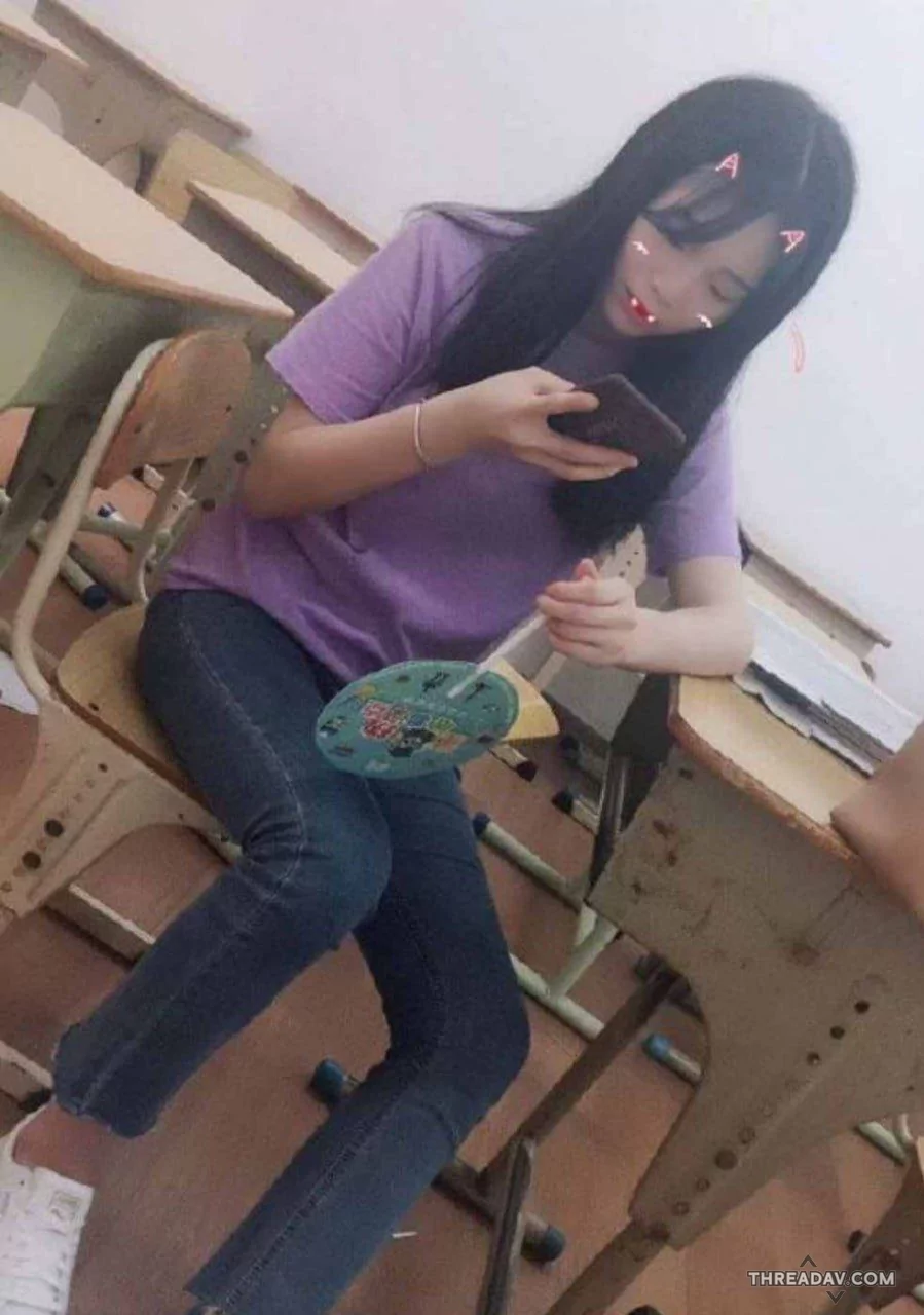 河北商丘宁陵县中学生孙宁宁跟两个自己同班同学做爱视频曝光