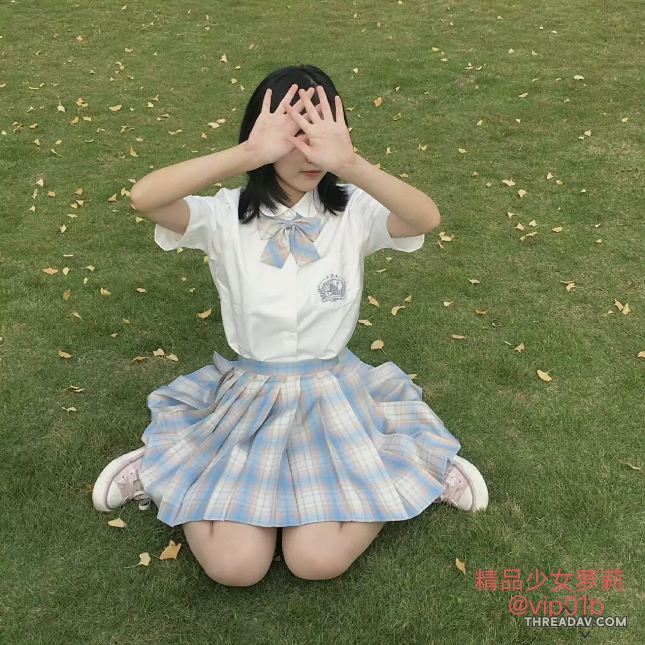 jk学生妹妹在房間內自拍自慰視頻流出，小嫩穴扣逼已露出淫蕩母狗樣