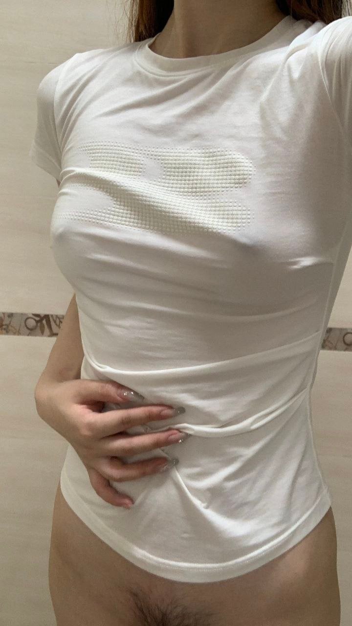 实习护士校花家中自拍冷白皮