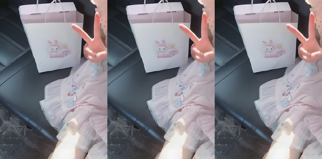 猫七七cos白袜嫩模回归！甜美小妹丝袜诱惑私拍 全裸热舞身材炸裂