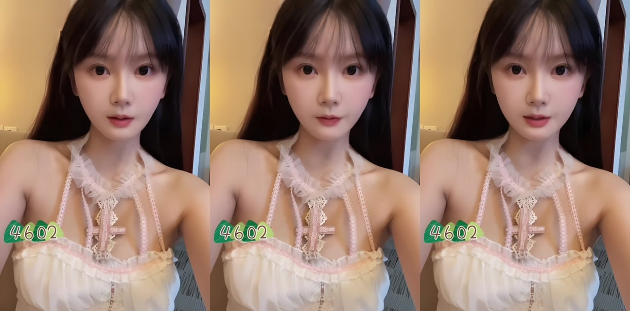 清纯少女酒店开房直播大尺度！嫩模甜美身材勾魂无数 被猛男狂干高潮喷水