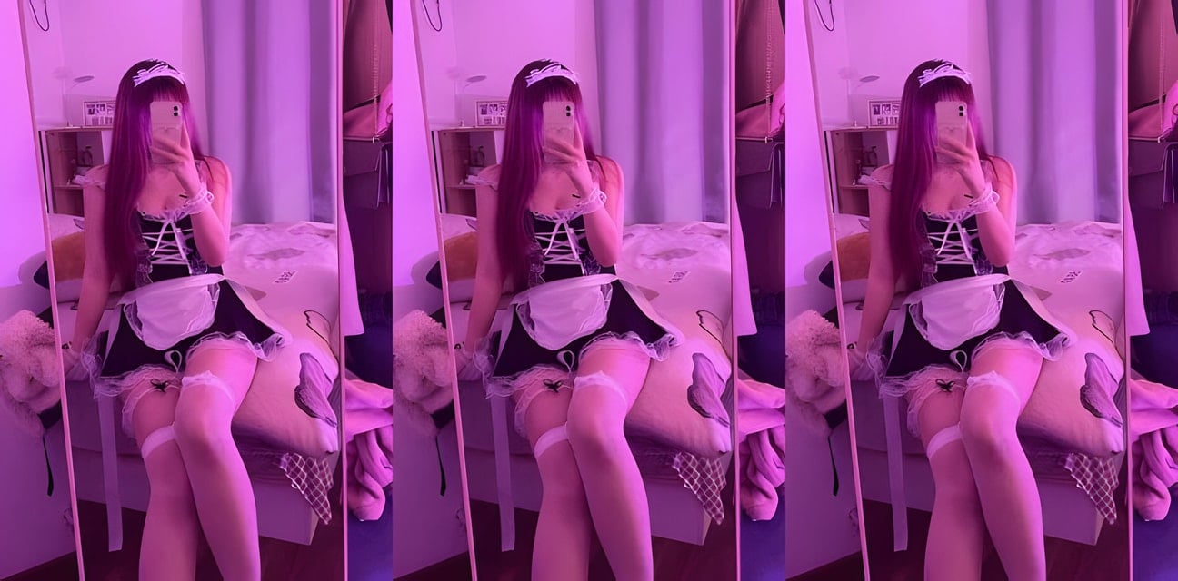 微胖女大学生反差婊！JK水手服百褶裙白丝黑丝诱惑男友房间激战