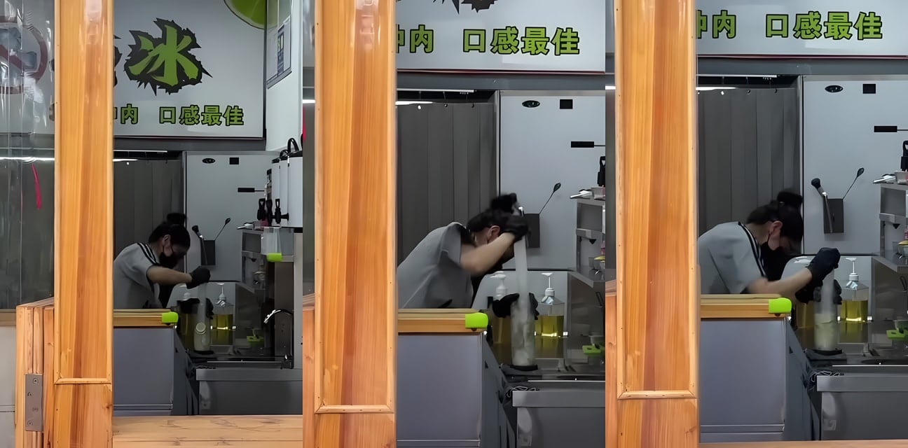 饮料店火辣妹暴打渣男！柠檬茶泼脸狂抽耳光 激情抓奸现场全曝光