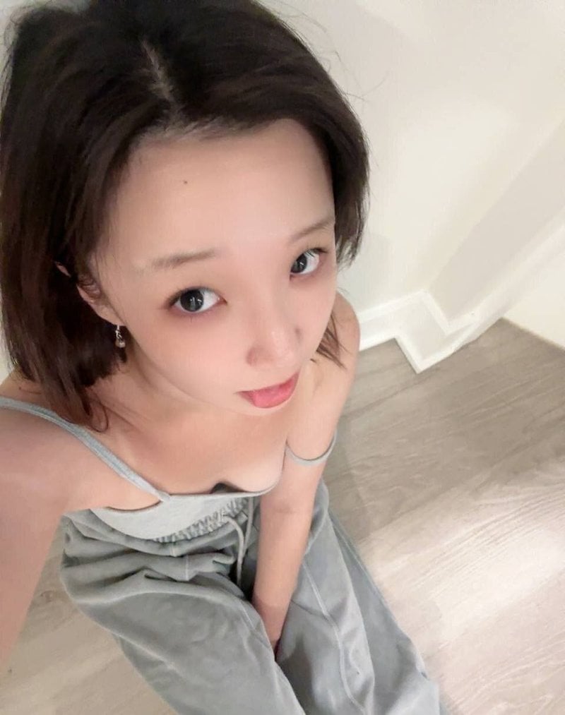 天美传媒丁字裤女友自拍爆料 舞蹈生会一字马反差太猛