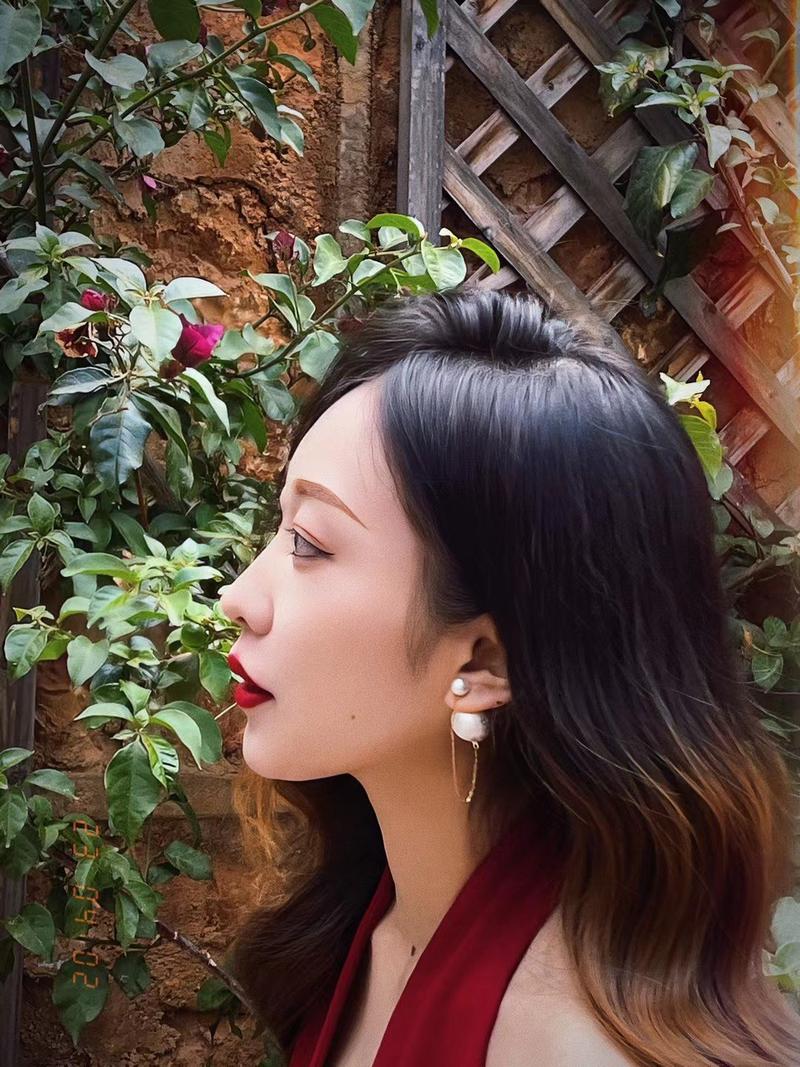 舞蹈老师郭岚婕私密视频深夜流出