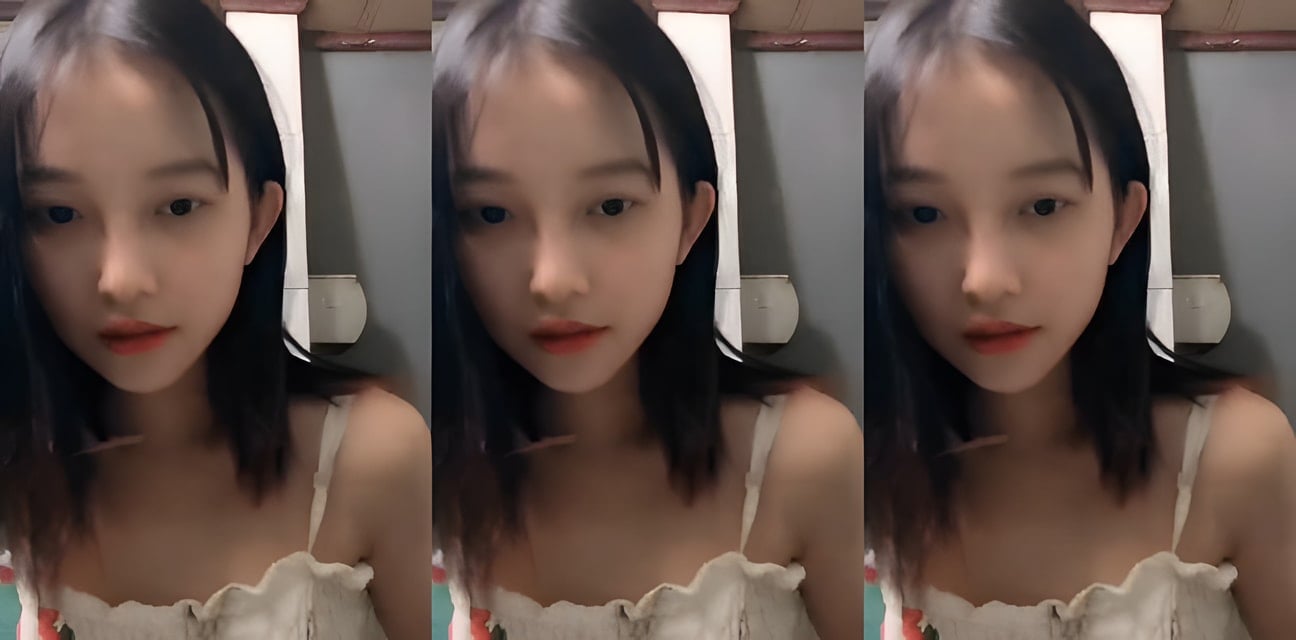 清纯女高中生自拍反差內幕曝光！外套一脫校花本色盡露